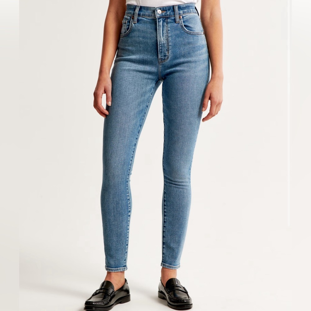 Abercrombie & Fitch, High Rise Super Skinny Jeans, 28/6L